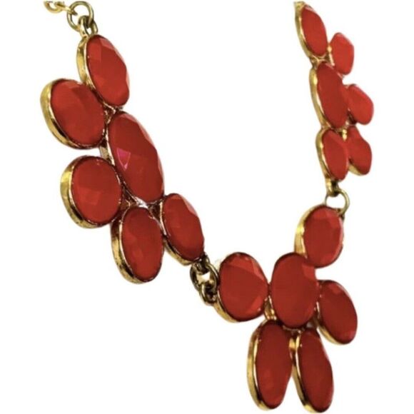 Vintage Spring candy Red Flower Rhinestone Gold Tone Statement Necklace 20in - Picture 4 of 10